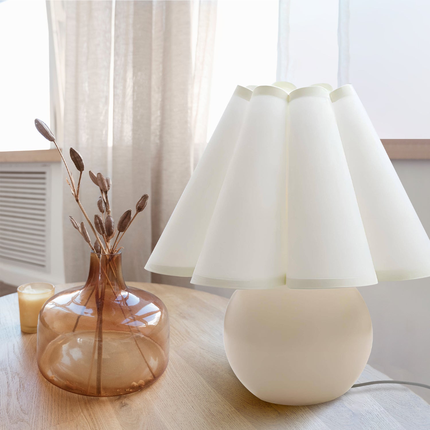 Sunny Blossom Table Lamp