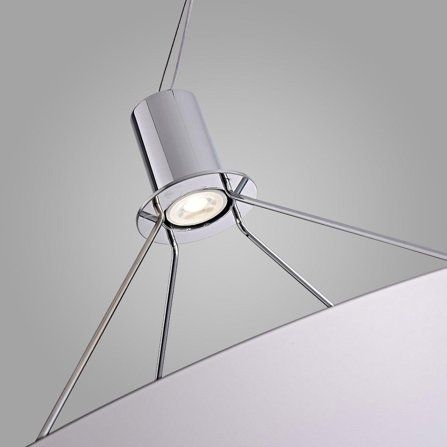 Eclat Solitaire Pendant Light