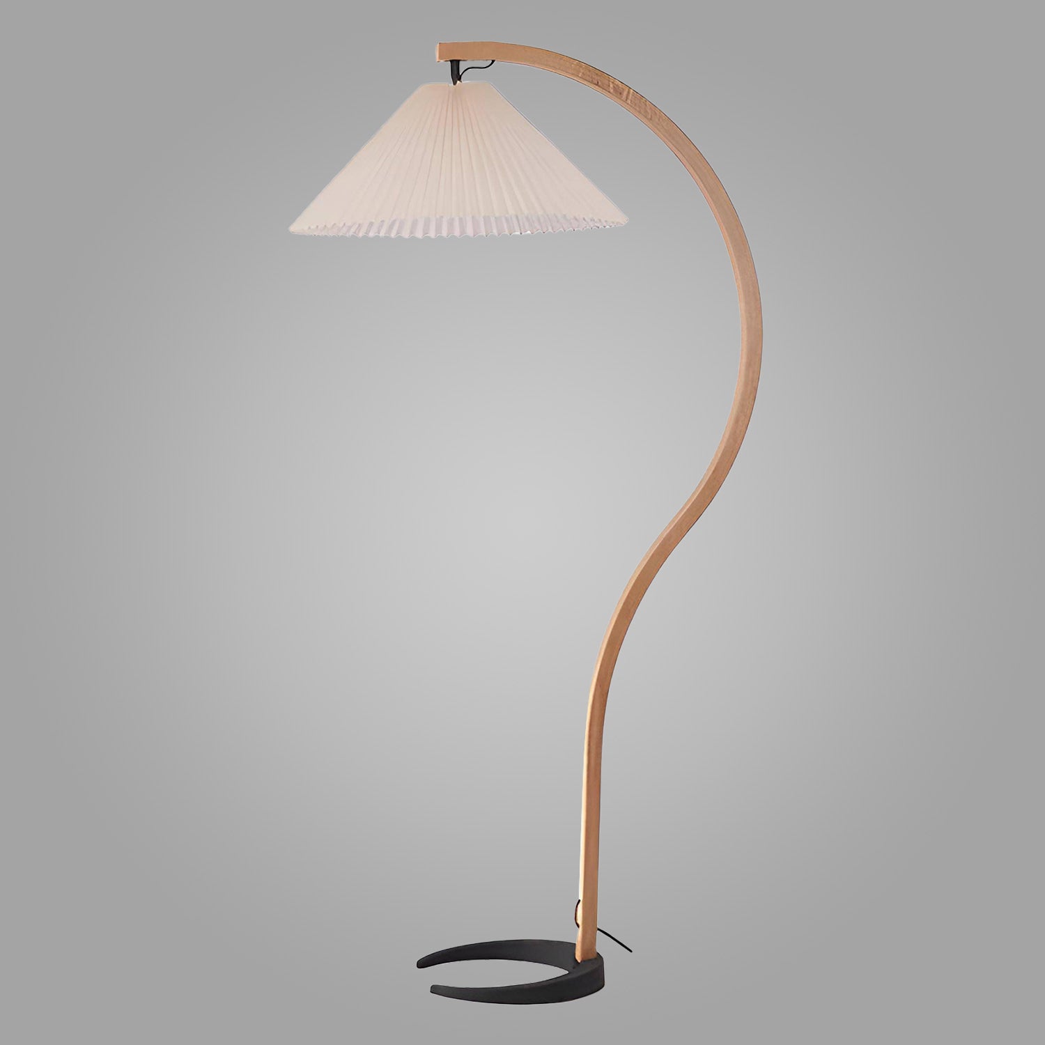 GUBI_Caprani_Floor_Lamp_LD001