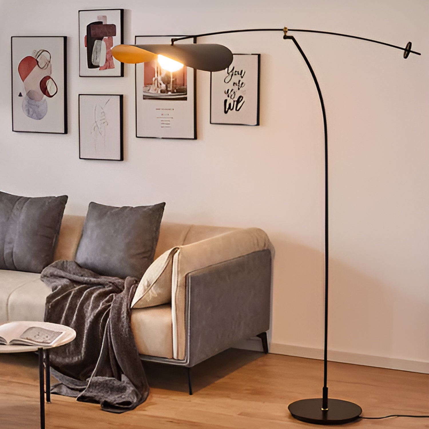 ALONSO Floor Lamp