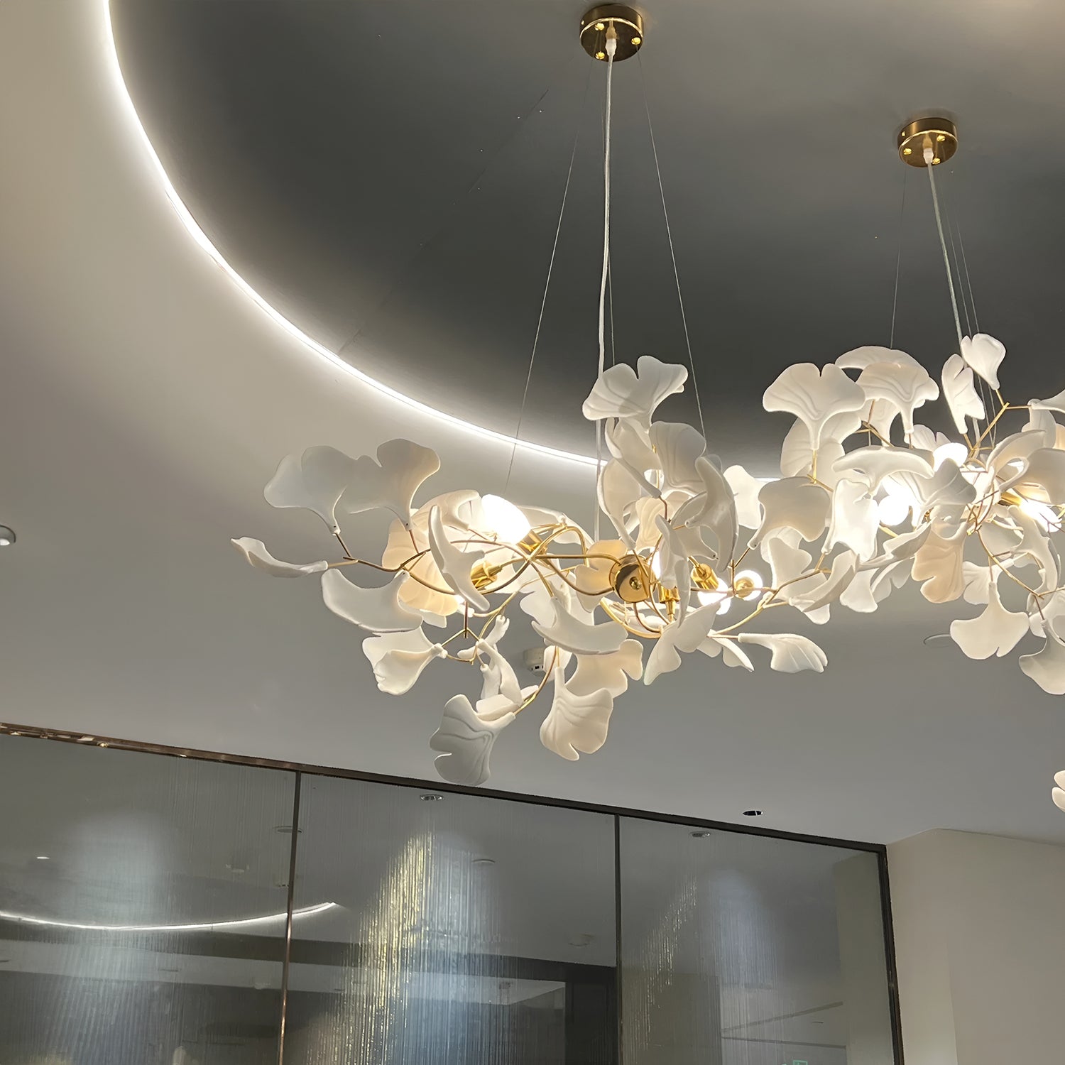 Gingko Chandelier U