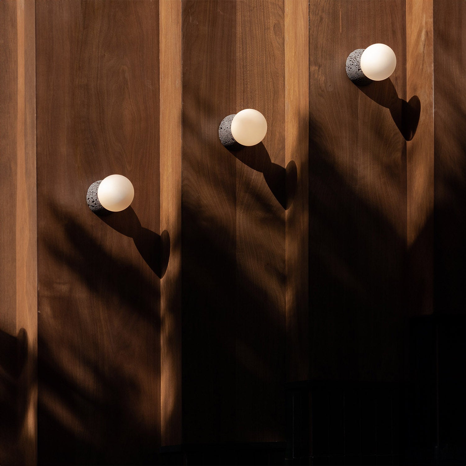 Origo Wall Lamp