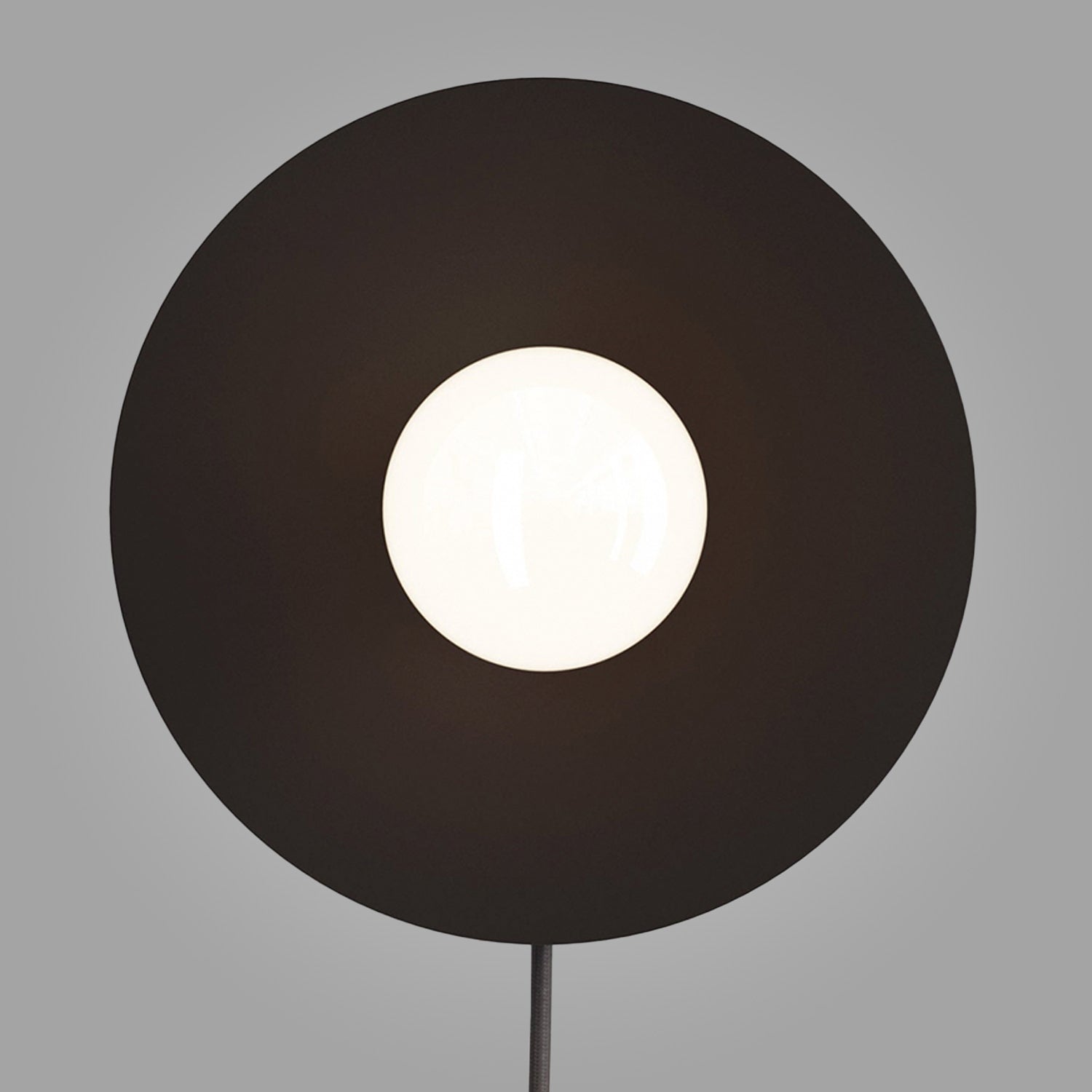 lambertetfils_Dot_Wall_Lamp_LD001