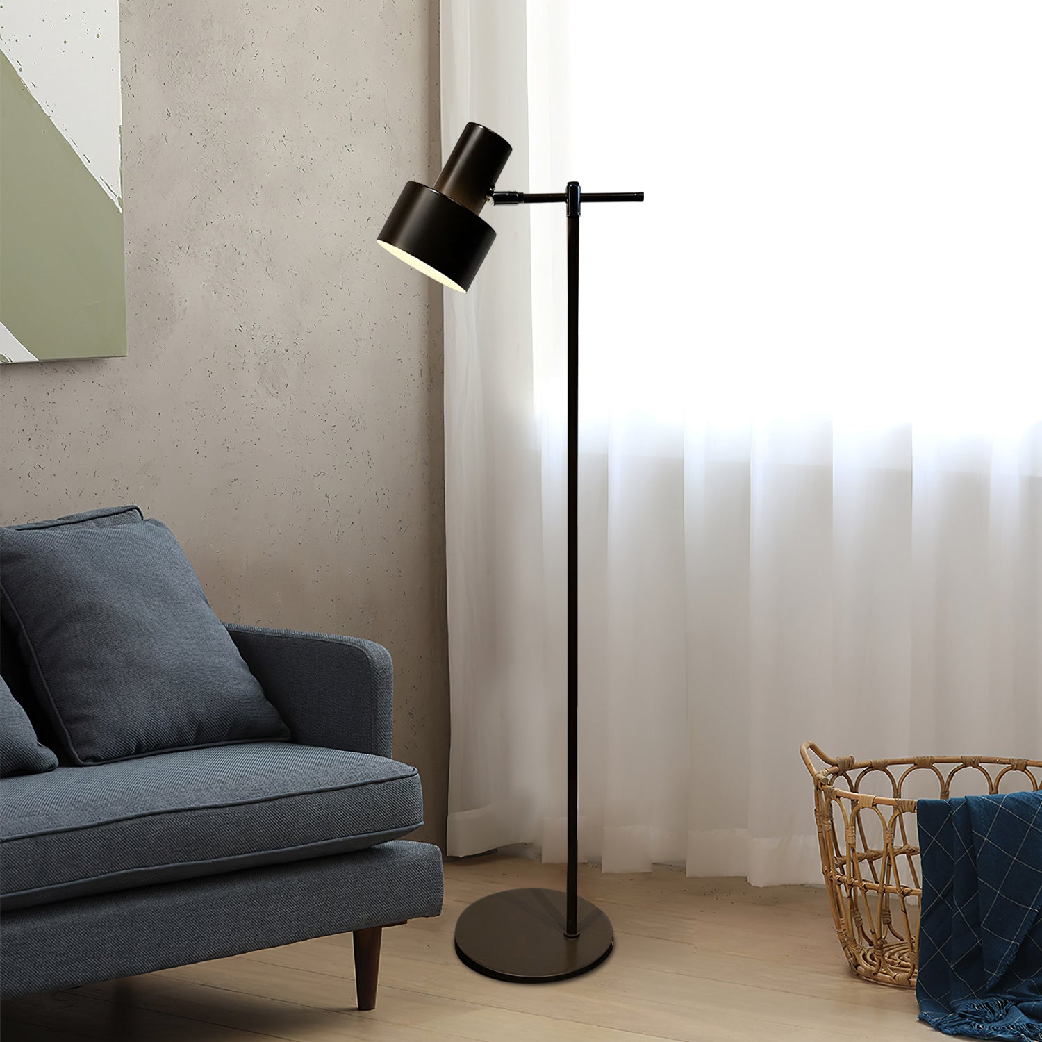 SvelteGlow Floor Lamp