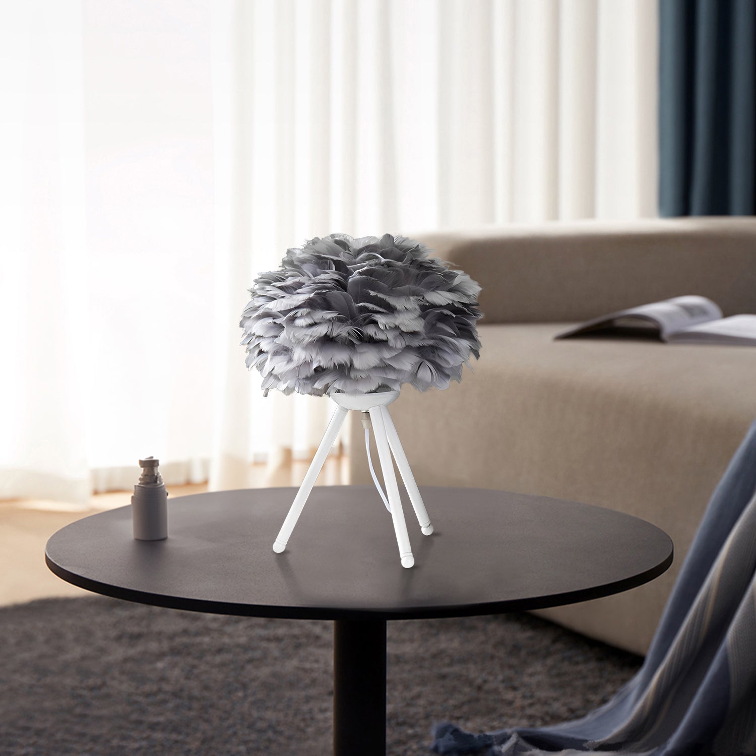 Plush Feather Dream Table Lamp