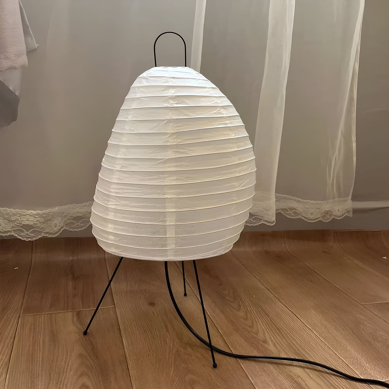 Akari 1N Table Lamp