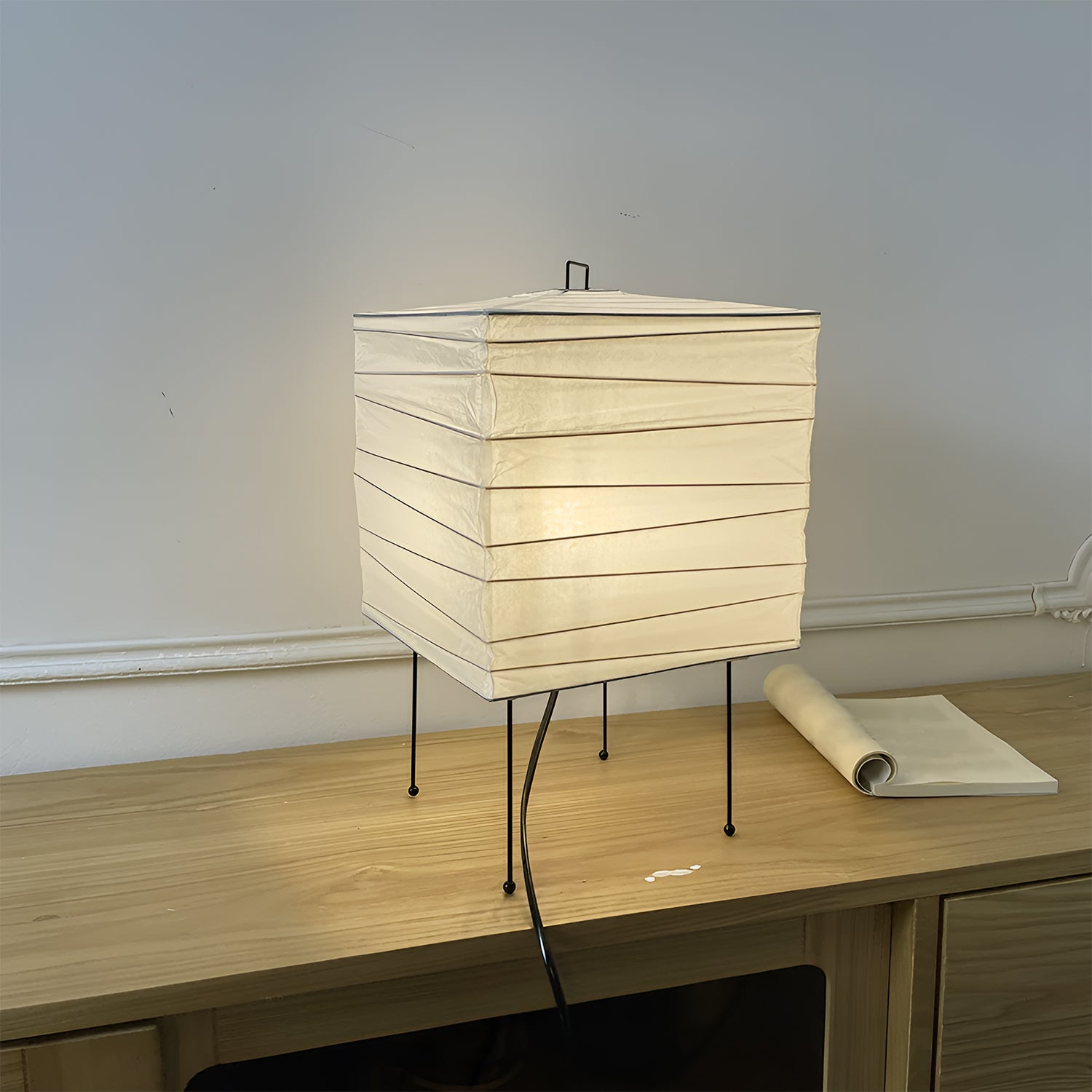 Akari 3X Table Lamp